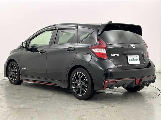 日産 ノート e－パワー ニスモ 宮城県 2017(平29)年 5.8万km スーパーブラック 禁煙車/アラウンドビューモニター/エマージェンシーブレーキ/車線逸脱警報システム/デジタルインナーミラー/ソナー/純正7型ナビ　地図SD無/・CD.DVD.SD.BT/ドライブレコーダー（F）/ETC/LEDヘッドライト/フォグランプ/アイドリングストップ/横滑り防止装置/プッシュスタート/スマートキー×2/純正16inAW/純正フロアマット