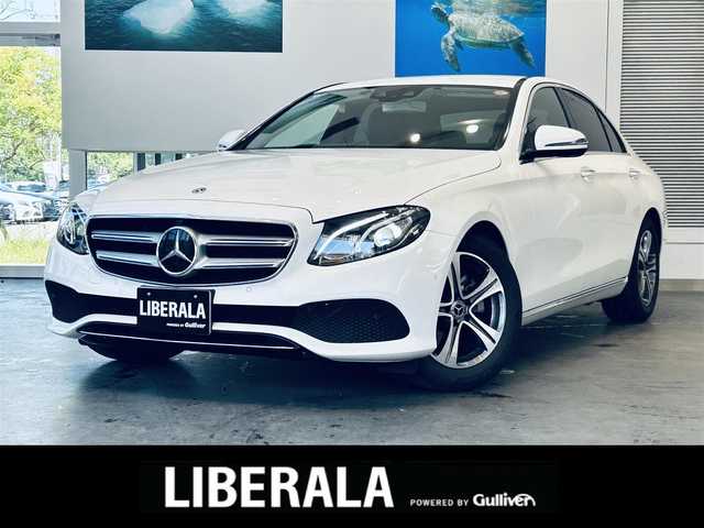 メルセデス・ベンツ Ｅ２２０ｄ アバンギャルド 大阪府 2018(平30)年 3.3万km ポーラホワイト ワンオーナー/レーダーセーフティ/ハーフレザー/メモリ付きパワーシート/シートヒーター/純正ナビ/TV/360度カメラ/applecarplay/ACC/純正17インチAW/LEDヘッドライト/アンビエントライト/ブラインドスポット/CDプレーヤー