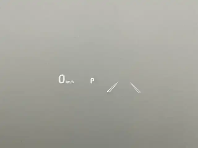 トヨタ クラウン ハイブリッド RS アドバンス 埼玉県 2018(平30)年 2.2万km ホワイトパールクリスタルシャイン 純正メモリナビ/ CD DVD フルセグTV Bluetooth/バックカメラ/プリクラッシュセーフティ/レーンディパーチャーアラート/レーダークルーズコントロール/ブラインドスポットモニター/クリアランスソナー/ヘッドアップディスプレイ/シートヒーター/ステアリングヒーター/ドライブレコーダー/LEDオートライト/オートハイビーム /スマートキー/ETC2.0