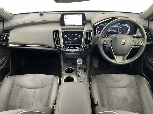 トヨタ クラウン ハイブリッド RS アドバンス 埼玉県 2018(平30)年 2.2万km ホワイトパールクリスタルシャイン 純正メモリナビ/ CD DVD フルセグTV Bluetooth/バックカメラ/プリクラッシュセーフティ/レーンディパーチャーアラート/レーダークルーズコントロール/ブラインドスポットモニター/クリアランスソナー/ヘッドアップディスプレイ/シートヒーター/ステアリングヒーター/ドライブレコーダー/LEDオートライト/オートハイビーム /スマートキー/ETC2.0