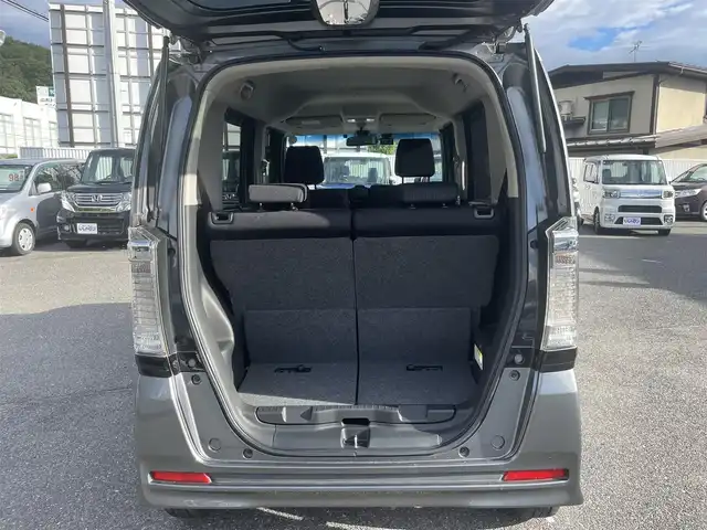ホンダ Ｎ ＢＯＸ カスタム G Lパッケージ 山形県 2015(平27)年 6.9万km ポリッシュドメタルメタリック (株)IDOMが運営する【じしゃロン山形店】の自社ローン専用車両になります。/こちらは現金またはオートローンご利用時の価格です。/自社ローンご希望の方は別途その旨お申付け下さい。/Gathersナビ/両側パワースライドドア/バックカメラ/ETC/プッシュスタート/Bluetooth/スマートキー/ISOFIX/横滑り防止/純正フロアマット