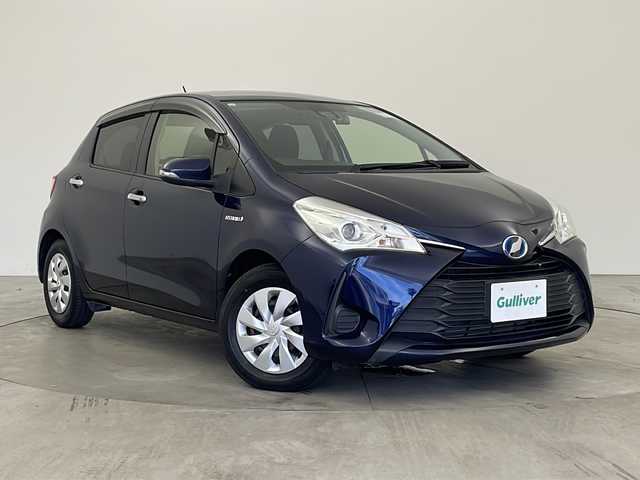 トヨタ ヴィッツ ハイブリッド F セーフティエディション 兵庫県 2017(平29)年 6.2万km ダークブルーマイカ ・純正ナビ&TV&BT&CD/・バックカメラ/・プリクラッシュセーフティ/・レーンディパーチャーアラート/・オートマチックハイビーム/・オートライト/・ドライブレコーダー/・ETC/・純正フロアマット/・スマートキー/・プッシュスタート/・AAC