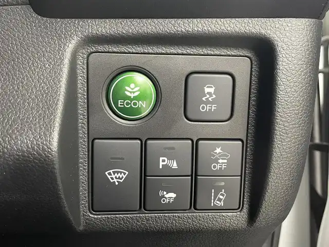 ホンダ ヴェゼル ハイブリッド Z ホンダセンシング 埼玉県 2020(令2)年 3.8万km プラチナホワイトパール 純正8型ナビ　HDMI　BT　Cd　DVD　シートヒーター　パワーシート　禁煙車　ドライブレコーダー　ETC　寒冷地仕様　レーダークルーズコントロール　レーンキープアシスト　バックカメラ