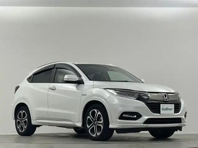 ホンダ ヴェゼル ハイブリッド Z ホンダセンシング 埼玉県 2020(令2)年 3.8万km プラチナホワイトパール 純正8型ナビ　HDMI　BT　Cd　DVD　シートヒーター　パワーシート　禁煙車　ドライブレコーダー　ETC　寒冷地仕様　レーダークルーズコントロール　レーンキープアシスト　バックカメラ