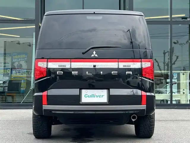 三菱 デリカＤ：５ シャモニー 愛媛県 2024(令6)年 3.3万km 黒Ⅱ シャモニー専用撥水シート/DELTAFORCE製18インチアルミホイール/純正11インチメモリナビ/CD/DVD/BT/MSV/iPod/DTV/HDMI/バックカメラ/ETC/パドルシフト/レーダークルーズコントロール/レーンキープアシストシステム/衝突被害軽減ブレーキ/D席パワーシート/D＋N席シートヒーター/両側電動スライドドア/電動サイドステップ/LEDヘッドライト/オートライト/オートマチックハイビーム/電動リアゲート/革巻きステアリング/ステアリングスイッチ/純正フロアマット/ドアバイザー/プッシュスタート/スマートキー