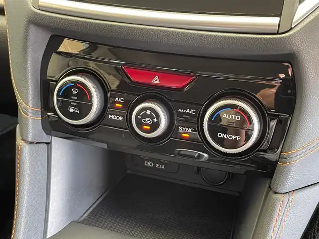 スバル ＸＶ ハイブリッド 2．0e－L アイサイト 岩手県 2022(令4)年 1.9万km マグネタイトグレーメタリック ４WD/ルーフレール/X-MODE/ヒルディセントコントロール/アイサイトツーリングアシスト/プリクラッシュブレーキ/全車速追従機能付きクルーズコントロール/アクティブレーンキープ/ツーリングアシスト/AT誤発進抑制制御/先行車発進お知らせ機能/アダプティブドライビングビーム/スバルリヤビークルディテクション/ステアリング連動ヘッドランプ/コーナーセンサー/オートビークルホールド/純正パナソニックナビ/フルセグTV/ETC2.0/ドライブレコーダー/フロント・サイド・バックモニター/LEDヘッドライト/純正17インチアルミホイール