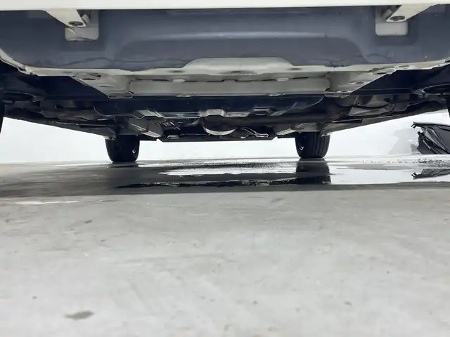 ダイハツ ウェイク G SA 福岡県 2015(平27)年 7.5万km パールホワイトⅢ 純正9型ナビ（CDDVD/BYT/USB/SD/AMFM/TV）/バックカメラ　/社外フリップダウン　/両側パワースライド　/スマートアシスト　/スペアキー1本　/プッシュスタート　/ドアバイザー　/LEDヘッドライト/純正フロアマット