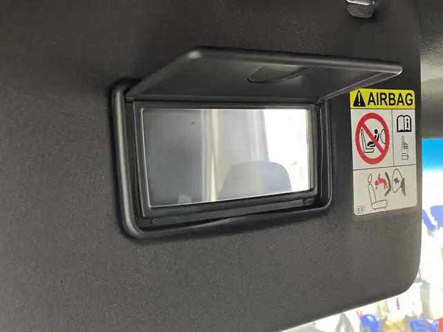 ダイハツ ウェイク G SA 福岡県 2015(平27)年 7.5万km パールホワイトⅢ 純正9型ナビ（CDDVD/BYT/USB/SD/AMFM/TV）/バックカメラ　/社外フリップダウン　/両側パワースライド　/スマートアシスト　/スペアキー1本　/プッシュスタート　/ドアバイザー　/LEDヘッドライト/純正フロアマット