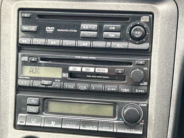 日産 シルビア スペックS Lパッケージ 山形県 2001(平13)年 4.2万km スパークリングシルバー 登録時走行距離41256Km/純正ナビ/キーレスエントリー/取扱説明書、保証書/H14～R6年11月まで記録簿有り