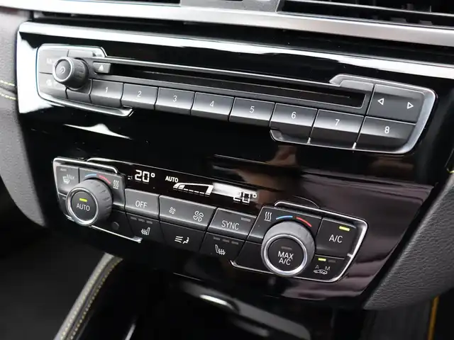 ＢＭＷ Ｘ２ xDrive20i MスポーツX 宮城県 2018(平30)年 3.4万km サファイアブラックP ヘッドアップディスプレイ/アクティブクルーズコントロール/ＨＤＤ純正ナビ/バックカメラ/パワーシート/シートヒーター/メモリ付きシート/パワーバックドア/レーンキープアシスト/パーキングアシスト/コーナーセンサー/横滑り防止装置/ヒルディセントコントロール/パドルシフト/ＬＥＤヘッドライト/オートライト/アンビエントライト/Bluetooth接続/純正20インチAW/スマートキー/前方社外ドライブレコーダー/ＥＴＣ
