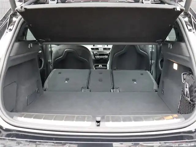 ＢＭＷ Ｘ２ xDrive20i MスポーツX 宮城県 2018(平30)年 3.4万km サファイアブラックP ヘッドアップディスプレイ/アクティブクルーズコントロール/ＨＤＤ純正ナビ/バックカメラ/パワーシート/シートヒーター/メモリ付きシート/パワーバックドア/レーンキープアシスト/パーキングアシスト/コーナーセンサー/横滑り防止装置/ヒルディセントコントロール/パドルシフト/ＬＥＤヘッドライト/オートライト/アンビエントライト/Bluetooth接続/純正20インチAW/スマートキー/前方社外ドライブレコーダー/ＥＴＣ