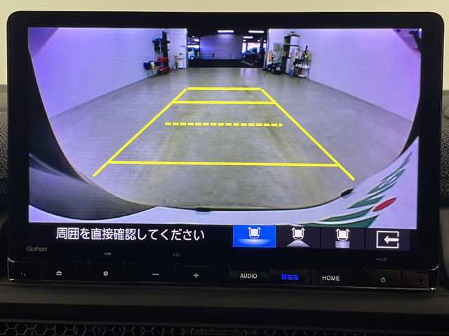 ホンダ ステップワゴン eHEV エアー 埼玉県 2022(令4)年 4万km クリスタルブラックパール 純正ナビ（Ｂｌｕｅｔｏｏｔｈ・ＳＤ・ＤＶＤ・ＣＤ・ＵＳＢ・ＴＶ）/前後ドライブレコーダー/全方位カメラ/ビルトインＥＴＣ/両側パワースライドドア/衝突軽減ブレーキ/先行車発進お知らせ機能/標識認識機能/横滑り防止装置/盗難防止装置/コーナーセンサー/パーキングセンサー/レーンキープアシスト/純正フロアマット/純正アルミホイール/純正ドアバイザー/ウィンカーミラー/フロントフォグランプ