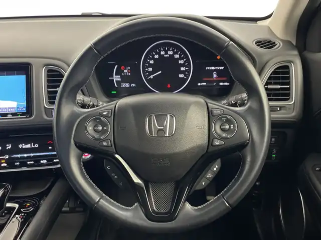 ホンダ ヴェゼル ハイブリッド Z ホンダセンシング 鹿児島県 2018(平30)年 5.4万km プラチナホワイトパール 純正SDナビ/（AM/FM/CD/DVD/Bluetooth/フルセグ）/バックカメラ/ホンダセンシング/レーダークルーズコントロール/レーンキープアシスト/衝突被害軽減ブレーキ/ビルトインETC/ステアリングリモコン/横滑り防止装置/ドアバイザー/フロアマット/スマートキー/電子パーキング