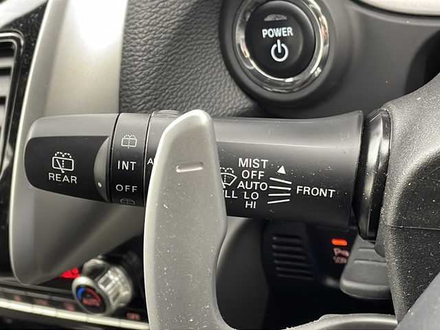 三菱 エクリプス クロス ＰＨＥＶ P 宮城県 2021(令3)年 1.1万km ホワイトダイヤモンド e-Assist/・衝突軽減/・車線逸脱/・レーダークルーズコントロール/・ヘッドアップディスプレイ/純正ナビ/・フルセグTV/・USB.BT.iPod/全周囲カメラ/パワーシート（Dのみ）/革巻きステアリング/ステアリングヒーター/ステアリングスイッチ/パドルシフト/シートヒーター（D/N）/LEDヘッドライト/LEDフォグライト/純正AW/ETC/プッシュスタート/スマートキー/純正フロアマット/電子パーキング