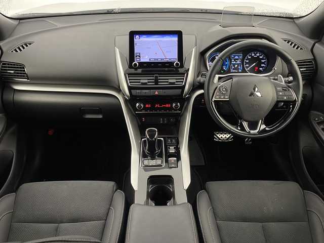 三菱 エクリプス クロス ＰＨＥＶ P 宮城県 2021(令3)年 1.1万km ホワイトダイヤモンド e-Assist/・衝突軽減/・車線逸脱/・レーダークルーズコントロール/・ヘッドアップディスプレイ/純正ナビ/・フルセグTV/・USB.BT.iPod/全周囲カメラ/パワーシート（Dのみ）/革巻きステアリング/ステアリングヒーター/ステアリングスイッチ/パドルシフト/シートヒーター（D/N）/LEDヘッドライト/LEDフォグライト/純正AW/ETC/プッシュスタート/スマートキー/純正フロアマット/電子パーキング