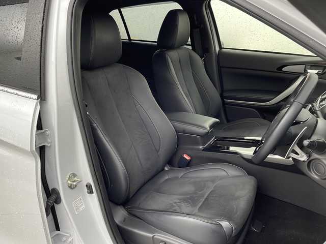 三菱 エクリプス クロス ＰＨＥＶ P 宮城県 2021(令3)年 1.1万km ホワイトダイヤモンド e-Assist/・衝突軽減/・車線逸脱/・レーダークルーズコントロール/・ヘッドアップディスプレイ/純正ナビ/・フルセグTV/・USB.BT.iPod/全周囲カメラ/パワーシート（Dのみ）/革巻きステアリング/ステアリングヒーター/ステアリングスイッチ/パドルシフト/シートヒーター（D/N）/LEDヘッドライト/LEDフォグライト/純正AW/ETC/プッシュスタート/スマートキー/純正フロアマット/電子パーキング