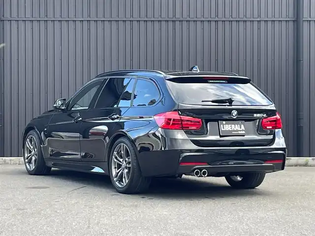 ＢＭＷ ３２０ｄ ツーリング セレブレーション E スタイルエッジ 福島県 2016(平28)年 6.1万km サファイアブラックP 400台限定車/インテリジェントセーフティ/アクティブクルーズコントロール/ブラックキドニーグリル/黒革シート/パワーシート/シートヒーター/純正ナビ/バックカメラ/社外フルセグTV/コンフォートアクセス/ミラー一体型ETC/LEDオートライト/電動リアゲート/純正１８インチAW/コーナーセンサー/パドルシフト/取扱説明書/保証書/スペアキー