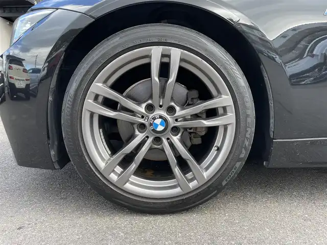 ＢＭＷ ３２０ｄ ツーリング セレブレーション E スタイルエッジ 福島県 2016(平28)年 6.1万km サファイアブラックP 400台限定車/インテリジェントセーフティ/アクティブクルーズコントロール/ブラックキドニーグリル/黒革シート/パワーシート/シートヒーター/純正ナビ/バックカメラ/社外フルセグTV/コンフォートアクセス/ミラー一体型ETC/LEDオートライト/電動リアゲート/純正１８インチAW/コーナーセンサー/パドルシフト/取扱説明書/保証書/スペアキー
