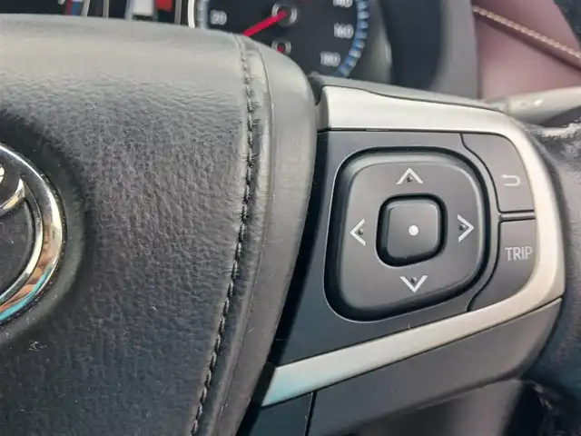 トヨタ ハリアー エレガンス 富山県 2014(平26)年 7.5万km スパークリングブラックパールクリスタルシャイン 〇アルパイン9インチナビ/〇フルセグTV/〇バックカメラ/〇ビルトインETC/〇SRSエアバッグ/〇LEDヘッドランプ/〇LEDフロントフォグランプ/〇左右独立温度調整オートエアコン/〇革巻きステアリング/〇革巻きシフトノブ/〇ブラック合皮/ファブリックコンビシート/〇運転席パワーシート/〇純正17インチアルミホイール/〇スマートエントリー/スタートシステム/〇スペアタイヤ/スペアキー/〇禁煙車