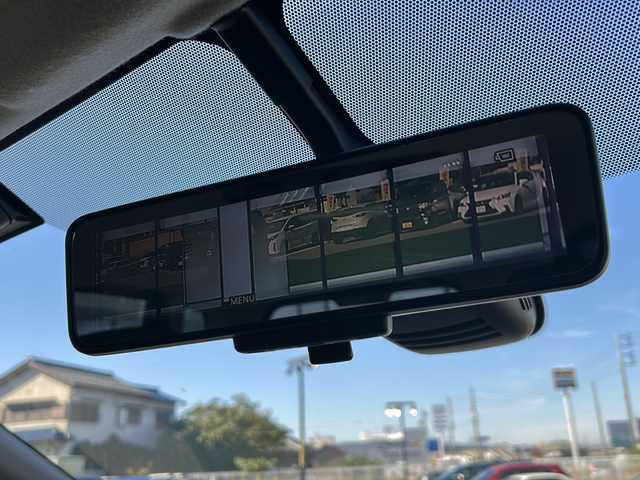 日産 セレナ e－パワー ハイウェイスター V 岐阜県 2018(平30)年 7.8万km シャイニングブルー 登録時走行距離：77900km/純正ワイドナビ/アラウンドビューモニター/フルセグテレビ・Bluetooth ・CD/フリップダウンモニター/セーフティーパックB/レーダークルーズコントロール/前後コーナーセンサー/両側パワースライドドア/LEDヘッドライト/フォグライト/オートライト/ステアリングヒーター/アイドリングストップ/純正アルミホイール/ドアバイザー/プッシュスタート/スマートキー/スペアキー/取扱説明書