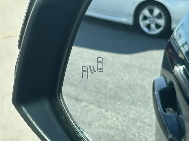 トヨタ ＲＡＶ４ X 大阪府 2022(令4)年 3.2万km アティチュードブラックマイカ 9型ナビ付ディスプレイオーディオ/バックカメラ/ブラインドスポットモニター/リフトアップ（エスペリアST-6071/約25mm)/レーダークルーズコントロール/衝突被害軽減システム/横滑り防止装置/レーンキープアシスト/コーナーセンサー/ワンオーナー/社外アルミホイール/純正アルミホイール有（サマータイヤ付き）/純正LEDライト/純正フロアマット/ドライブレコーダー前後/ETC/保証書/取扱説明書