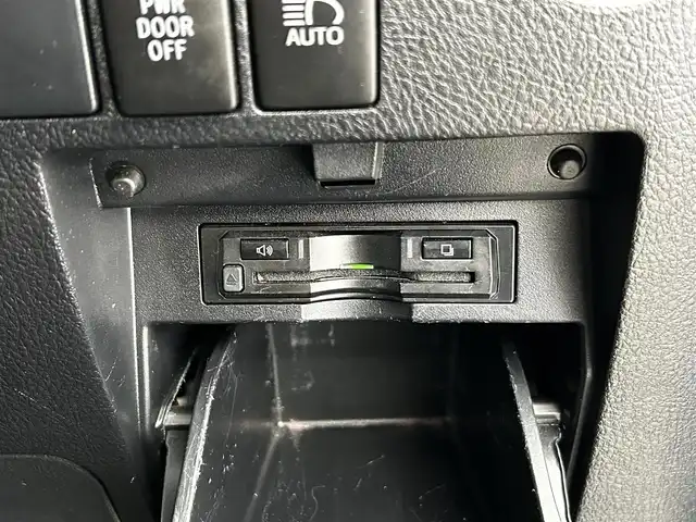 トヨタ アルファード S Aパッケージ 大分県 2019(平31)年 4.2万km ブラック アルパイン10インチナビ/・フルセグTV/・Bluetooth/・DVD/アルパインフリップダウンモニター/両側パワースライドドア/クルーズコントロール/LEDヘッドライト/ETC/オートハイビーム/ステアリングスイッチ/セーフティーセンス/スマートキー/プッシュスタート/スペアキー