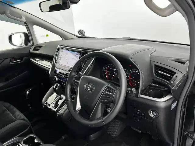 トヨタ アルファード S Aパッケージ 大分県 2019(平31)年 4.2万km ブラック アルパイン10インチナビ/・フルセグTV/・Bluetooth/・DVD/アルパインフリップダウンモニター/両側パワースライドドア/クルーズコントロール/LEDヘッドライト/ETC/オートハイビーム/ステアリングスイッチ/セーフティーセンス/スマートキー/プッシュスタート/スペアキー