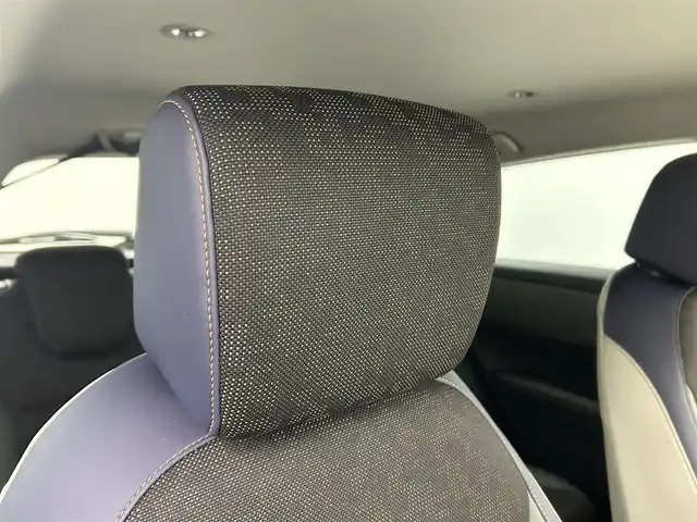 ホンダ ヴェゼル ハイブリッド e:HEV X HuNTパッケージ 岡山県 2024(令6)年 0.3万km グレー 純正９インチナビ　(VXU-２４５VZi)/【CD/DVD/BT/SD/フルセグ/Carplay】/ＬＥＤヘッドライト　/レーダークルーズコントロール/バックカメラ　/コーナーセンサー/オートハイビーム　/スマートキー　/スペアキー×1/レーンキープアシスト　/ミュージックサーバー　/フォグランプ/禁煙車/オートブレーキホールド/パドルシフト