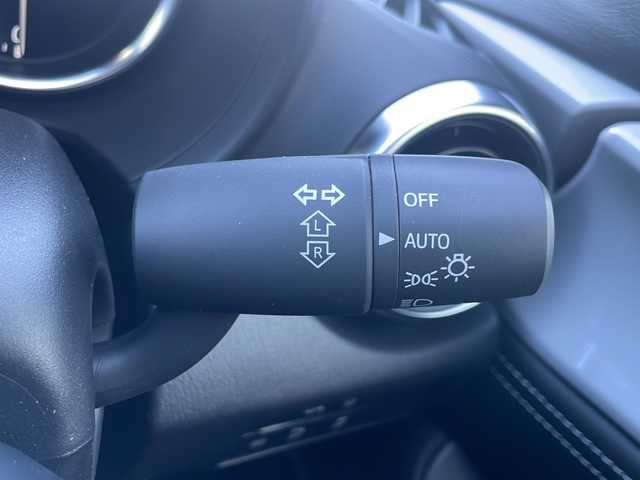 マツダ ロードスター 茨城県 2025(令7)年 0.5万km ガンＭ ワンオーナー/バックカメラ/シートヒーター/LEDオートライト/ダイナミックスタビリティコントロール/交通標識認識システム/標識連動車速設定/スマートブレーキサポート/操作確認者/スマートキー/純正ナビ/　　【BT/フルセグ/Andoroid Auto/Apple Car Play】/パーキングセンサー/レーダークルーズコントロール/前方ドライブレコーダー/オートマチックハイビーム/車間制御/サンルーフ/純正16インチアルミホイール/コーナーセンサー