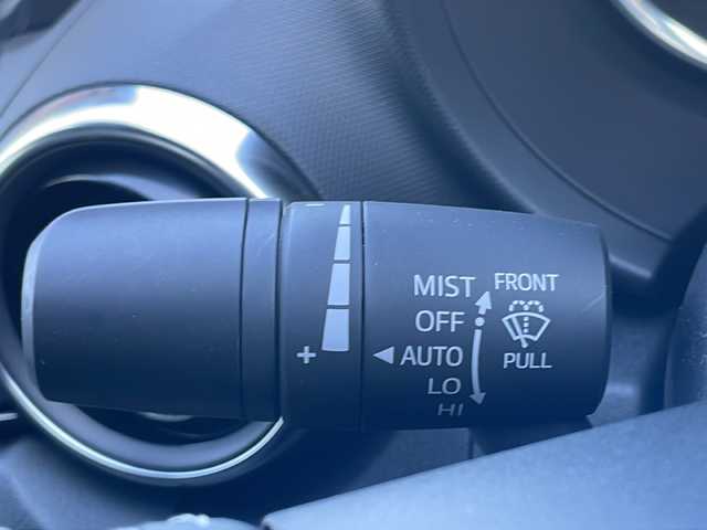 マツダ ロードスター 茨城県 2025(令7)年 0.5万km ガンＭ ワンオーナー/バックカメラ/シートヒーター/LEDオートライト/ダイナミックスタビリティコントロール/交通標識認識システム/標識連動車速設定/スマートブレーキサポート/操作確認者/スマートキー/純正ナビ/　　【BT/フルセグ/Andoroid Auto/Apple Car Play】/パーキングセンサー/レーダークルーズコントロール/前方ドライブレコーダー/オートマチックハイビーム/車間制御/サンルーフ/純正16インチアルミホイール/コーナーセンサー