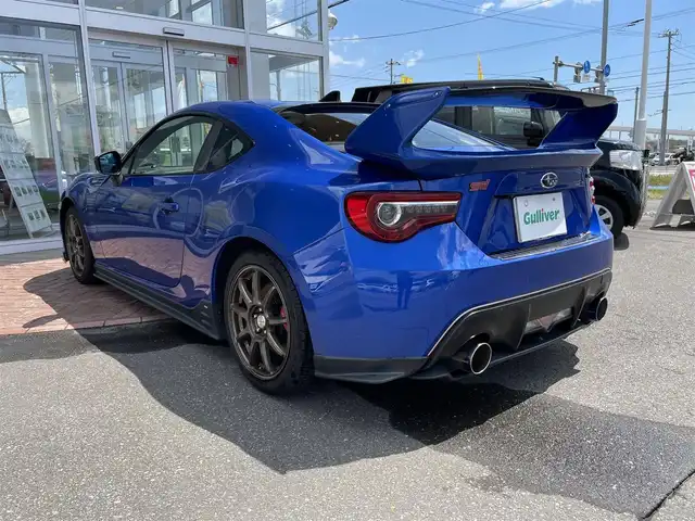 スバル ＢＲＺ STIスポーツ 道央・札幌 2018(平30)年 7.8万km WRブルーパール ・ナビ/フルセグ/CD/DVD/Bluetooth/・バックカメラ/・前方ドラレコ/・ETC2.0/・LEDヘッドライト/・ブレンボブレーキキャリパー/・社外LEDライト/・リアフォグランプ/・ハーフレザーシート/・前席シートヒーター/・ブレンボキャリパー/・大型リアスポイラー/・RAZOシフトノブ/・純正AW＋ノーマルタイヤ車載