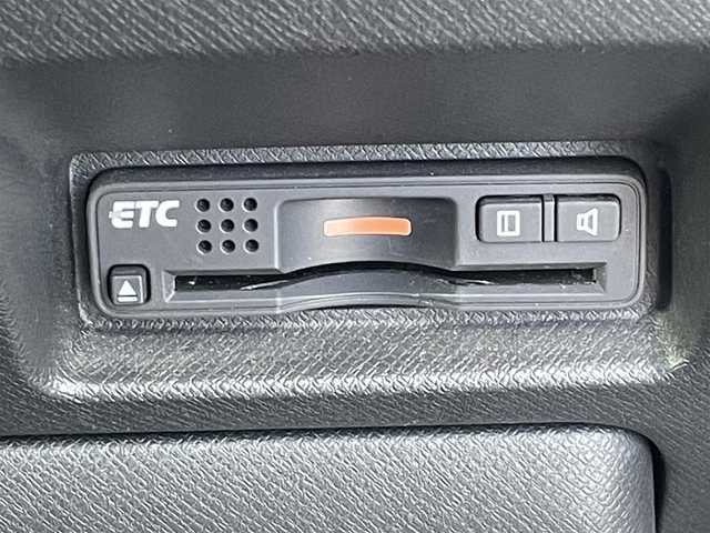 ホンダ ステップワゴン スパーダ Z 福岡県 2014(平26)年 9.2万km プレミアムスパークルブラックパール (株)IDOMが運営する【じしゃロン八幡西店】の自社ローン専用車両になります。こちらは現金またはオートローンご利用時の価格です。自社ローンご希望の方は別途その旨お申付け下さい/フリップダウンモニター　/社外ナビ（ＡＶＩＣ－ＨＲＺ９００）　/バックカメラ/両側パワースライドドア　　/ＨＩＤヘッドライト　クルーズコントロール　/パドルシフト　/スマートキー　/ＥＴＣ　/オートライト　/純正ＡＷ