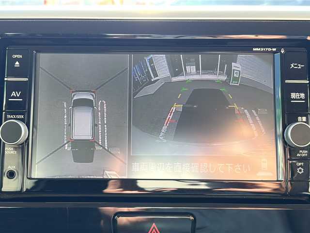 日産 デイズ ルークス ハイウェイスターX 石川県 2017(平29)年 0.9万km ホワイトパール 純正ナビ（DVD再生機能有）/Bluetooth/全方位カメラ/フルセグTV/ドライブレコーダー/片側パワースライドドア」/LEDヘッドライト/W＋サイドエアバッグ/横滑り防止装置/スマートキー