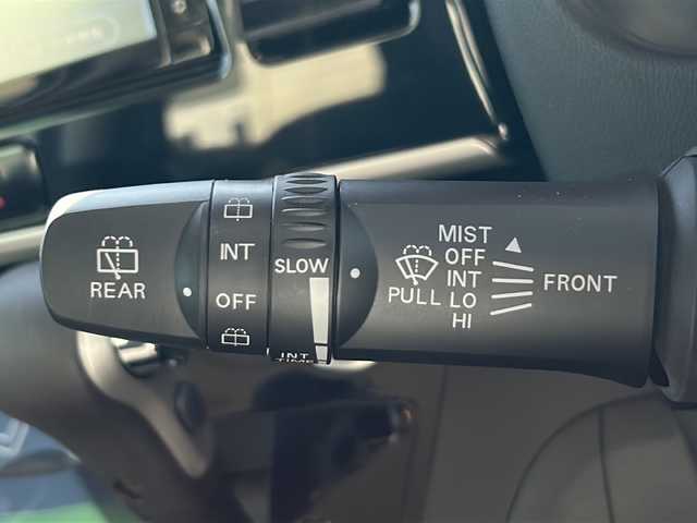 日産 デイズ ルークス ハイウェイスターX 石川県 2017(平29)年 0.9万km ホワイトパール 純正ナビ（DVD再生機能有）/Bluetooth/全方位カメラ/フルセグTV/ドライブレコーダー/片側パワースライドドア」/LEDヘッドライト/W＋サイドエアバッグ/横滑り防止装置/スマートキー