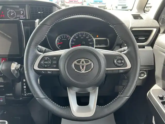 トヨタ ルーミー カスタムG 兵庫県 2020(令2)年 7.8万km ブラックマイカメタリック 社外フロートナビ/BT/フルセグ/社外ETC/コーナーセンサー/追従クルーズコントロール/ブレーキホールド/電動パーキングブレーキ/USB入力端子/LEDヘッドライト/スペアキー/革調シートカバー/ウィンカーミラー/フォグランプ/横滑り防止装置