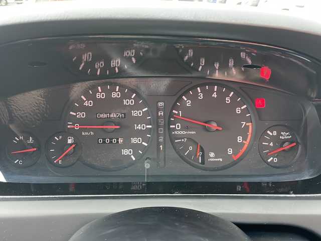 日産 スカイライン GTS25t タイプM エアロ 青森県 1995(平7)年 9.2万km プラチナシルバー 5速マニュアル車(乗換)/社外エアロパーツ/社外18インチアルミ/社外マフラー/社外足回り/社外ステアリング/社外シフトノブ/純正オーディオ/純正フロアマット/H31.3.7 63025km時タイミングベルト交換シール有/ディーラー記録簿25枚有/純正スペアキー有/保証書有