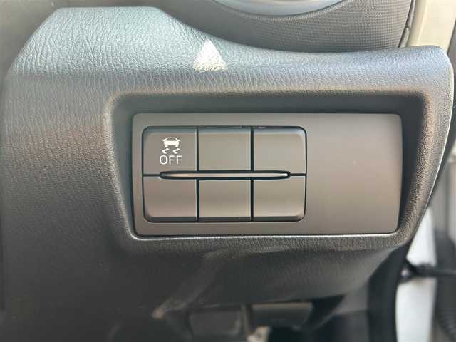 マツダ ロードスター S スペシャルパッケージ 佐賀県 2017(平29)年 7.5万km セラミックM 6MT/ソフトトップ/純正SDナビ/・フルセグTV/BT/CD/DVD/純正16インチAW/ドライブレコーダー(DVR-DD)/LEDヘッドライト/オートライト/ETC/プッシュスタート/エアバックW/サイド/スペアキー×１/取扱説明書/保証書