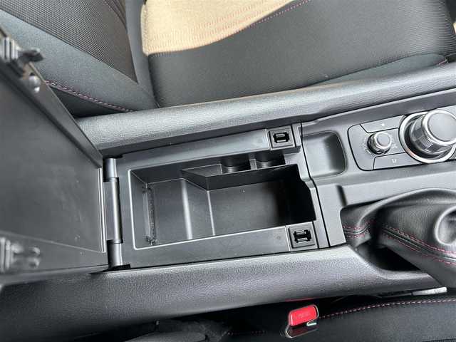 マツダ ロードスター S スペシャルパッケージ 佐賀県 2017(平29)年 7.5万km セラミックM 6MT/ソフトトップ/純正SDナビ/・フルセグTV/BT/CD/DVD/純正16インチAW/ドライブレコーダー(DVR-DD)/LEDヘッドライト/オートライト/ETC/プッシュスタート/エアバックW/サイド/スペアキー×１/取扱説明書/保証書