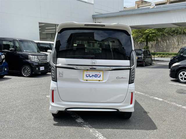 ホンダ Ｎ ＢＯＸ G EX ホンダセンシング 福岡県 2019(令1)年 10.1万km プラチナホワイトパール (株)IDOMが運営する【じしゃロン八幡西店】の自社ローン専用車両になります。こちらは現金またはオートローンご利用時の価格です。自社ローンご希望の方は別途その旨お申付けください。/衝突軽減システム/スマートキー/社外メモリナビ /フルセグ/Bluetooth/バックカメラ/両側パワースライドドア/レザー調シートカバー/ドライブレコーダー(Y-4K-02)/オートライト/LEDヘッドライト/ETC