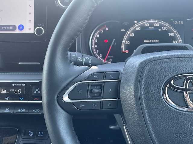 トヨタ ヴォクシー S－Z 静岡県 2022(令4)年 1.6万km グリッターブラックガラスフレーク ●ナビ付純正ディスプレイオーディオ/(Bluetooth)/●ハーフレザーシート/●D＋N席シートヒーター/●全方位カメラ/●パーキングアシスト/●レーダークルーズコントロール/●ブラインドスポットモニター/●衝突被害軽減システム/●レーンキープアシスト/●前後コーナーセンサー/●電動パーキングブレーキ/●オートブレーキホールド/●二眼LEDライト/●オートライト/●オートマチックハイビーム/●革巻きステアリング/●ステアリングヒーター/●ステアリングスイッチ/●ETC/●前後ドライブレコーダー/●電動リアゲート/●レベライザー/●ドアバイザー/●スマートキー/●プッシュスタート/●純正１７インチアルミホイール/●W＋サイドSRS＋ABS/●車両取扱説明書/●ディスプレイオーディオ取扱説明書