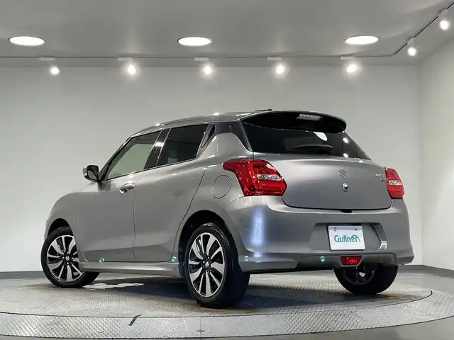 スズキ スイフト RS 愛知県 2018(平30)年 1.3万km プレミアムシルバーメタリック 純正８インチナビ/衝突軽減ブレーキ/レーダークルーズコントロール/車線逸脱警報/シートヒーター/パドルシフト/前後ドライブレコーダー/ビルトインＥＴＣ/バックカメラ/アクセサリーソケット/純正16インチアルミホイール/純正フロアマット/ＬＥＤヘッドライト