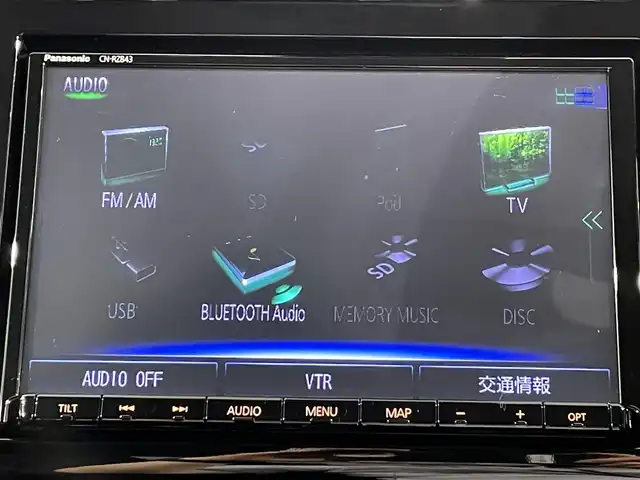 スズキ スイフト RS 愛知県 2018(平30)年 1.3万km プレミアムシルバーメタリック 純正８インチナビ/衝突軽減ブレーキ/レーダークルーズコントロール/車線逸脱警報/シートヒーター/パドルシフト/前後ドライブレコーダー/ビルトインＥＴＣ/バックカメラ/アクセサリーソケット/純正16インチアルミホイール/純正フロアマット/ＬＥＤヘッドライト