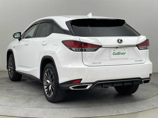 レクサス ＲＸ 300 Fスポーツ 道央・札幌 2021(令3)年 1.3万km ホワイトノーヴァガラスフレーク ・4WD/・ワンオーナー/・寒冷地仕様/・ムーンルーフ/・三眼フルLEDヘッドライト/・オートハイビーム/・カラーHUD/・パノラミックビューモニター/・レーダークルーズコントロール/・BSM/・LTA/・PCS/・PKSA/・PKSB/・RSA/・赤本革シート/・シートヒーター（全席）/・ベンチレーション（D/N）/・パワーシート（D/N）/・シートメモリー（D）/・ステアリングヒーター/・パドルシフト/・前後クリアランスソナー/・パワーバックドア/・ETC/・プッシュスタート/・スマートキー/・スマートキー一体型エンジンスターター/・保証書、取説（有）
