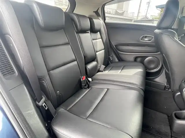 ホンダ ヴェゼル ハイブリッド Z 岐阜県 2014(平26)年 11.2万km モルフォブルーP (株)IDOMが運営する【じしゃロン多治見店】の自社ローン専用車両になります。こちらは現金またはオートローンご利用時の価格です。自社ローンご希望の方は別途その旨お申付け下さい。/純正ナビ/（CD/DVD/Bluetooth/フルセグテレビ)/バックカメラ/ビルトインETC/アイドリングストップ/シートヒーター/プッシュスタート/横滑り防止/衝突被害軽減ブレーキ/ドアバイザー/クルーズコントロール/ISOFIX