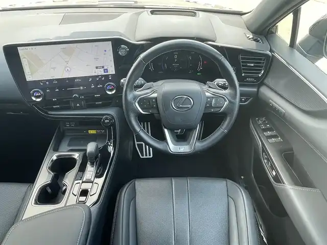 レクサス ＮＸ 350h Fスポーツ 群馬県 2022(令4)年 1.9万km グラファイトブラックガラスフレーク 純正14型ディスプレイオーディオ/　ナビ/BTオーディオ/Miracast/USB/フルセグTV/ムーンルーフ/セーフティシステムプラス/全方位カメラ/レザーシート（運転席メモリー付シート）/ヘッドアップディスプレイ/デジタルインナーミラー/シートヒーター/シートクーラー/ステアリングヒーター/前後ドライブレコーダー/パワーバックドア/置くだけ充電/ハンドルヒーター/パドルシフト/BSM/ブラインドスポットモニター/ETC2.0/3眼LEDヘッドライト/フォグランプ/オートライト/ステアリングスイッチ/新車保証書/記録簿（R7.5/R7.2/R&.6/R5.12/R5.7/R4.11/R4.11）