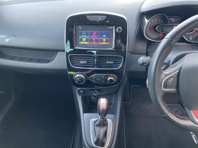 ルノー ルーテシア ルノー スポール 福岡県 2019(令1)年 5.1万km 黄 ・クルーズコントロール/・純正ナビ/USB/BT/・バックカメラ/・ETC/・純正18AW/・保証書/・取扱説明書/・記録簿