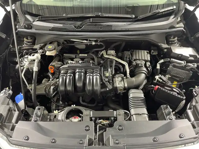 ホンダ ＷＲ－Ｖ Z+ 神奈川県 2024(令6)年 0.7万km クリスタルブラックパール 純正9型メモリナビゲーション【LXM-242ZFNi】/AM FM Bluetooth AppleCarPlay AndroidAuto USB/バックカメラ/ホンダセンシング/衝突軽減ブレーキ/誤発進抑制機能/後方誤発進抑制機能/近距離衝突軽減ブレーキ/歩行者事故低減ステアリング/路外逸脱抑制機能/アダプティブクルーズコントロール/車線維持支援システム/先行車発進お知らせ機能/標識認識機能/パーキングセンサーシステム/ETC/前後ドライブレコーダー/ハーフレザーシート/革巻きステアリング/ステアリングリモコン/パドルシフト/純正フロアマット/LEDヘッドライト/オートライト/フォグランプ/ヘッドライトレベライザー/電動格納ミラー/ウィンカーミラー/純正17インチアルミホイール/ルーフレール/スマートキー