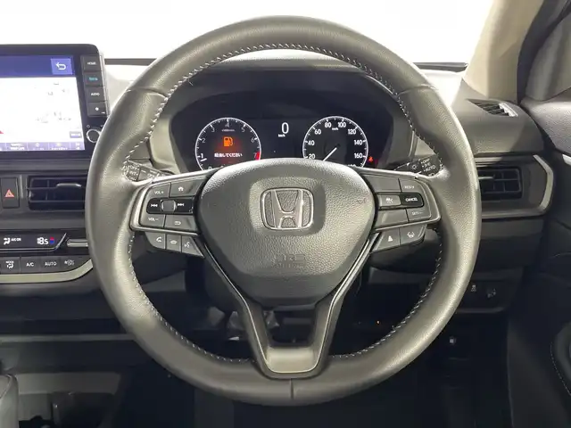 ホンダ ＷＲ－Ｖ Z+ 神奈川県 2024(令6)年 0.7万km クリスタルブラックパール 純正9型メモリナビゲーション【LXM-242ZFNi】/AM FM Bluetooth AppleCarPlay AndroidAuto USB/バックカメラ/ホンダセンシング/衝突軽減ブレーキ/誤発進抑制機能/後方誤発進抑制機能/近距離衝突軽減ブレーキ/歩行者事故低減ステアリング/路外逸脱抑制機能/アダプティブクルーズコントロール/車線維持支援システム/先行車発進お知らせ機能/標識認識機能/パーキングセンサーシステム/ETC/前後ドライブレコーダー/ハーフレザーシート/革巻きステアリング/ステアリングリモコン/パドルシフト/純正フロアマット/LEDヘッドライト/オートライト/フォグランプ/ヘッドライトレベライザー/電動格納ミラー/ウィンカーミラー/純正17インチアルミホイール/ルーフレール/スマートキー