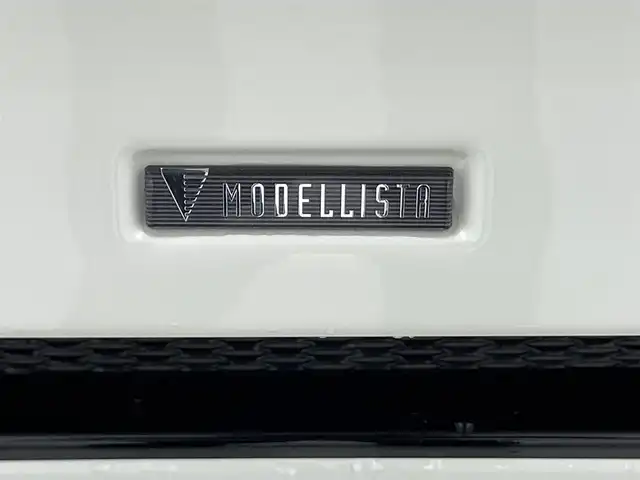 トヨタ ランドクルーザー プラド TX 福井県 2023(令5)年 1.7万km ホワイトパールクリスタルシャイン ・4WD/・サンルーフ/・ルーフレール/・モデリスタエアロ/・ブラックエディション用18インチAW/・トヨタセーフティセンス/・プリクラッシュセーフティ/・レーダークルーズコントロール/・社外9インチSDナビ/(DVD.CD.SD.Bluetooth.フルセグTV)/・バックカメラ/・LEDオートライト/オートハイビーム/・ETC/・トノカバー/・スペアキー×1/・取説/保証書