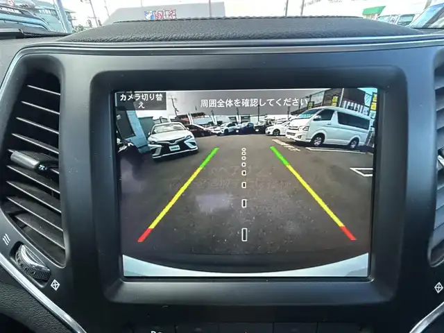 クライスラー・ジープ ジープ チェロキー ロンジチュード 奈良県 2020(令2)年 3.4万km ブライトホワイト １オーナー/純正メーカーナビ/BT/USB/TV//ルーフレール/衝突軽減システム/コーナーセンサー/レーダークルコン/横滑り防止装置/バックカメラ/ETC/レザーシート/パワーシート/MTモード付AT/アイドリングストップ/サイドエアバック/オートLEDライト/純正フロアマット/保証書・取説・スペアキー付